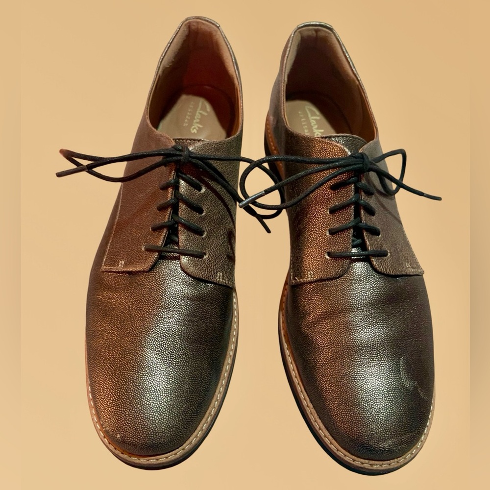Clarks Artisan Metallic Gold/Bronze Lace Up Leather Oxford Shoes - Women’s Sz 11